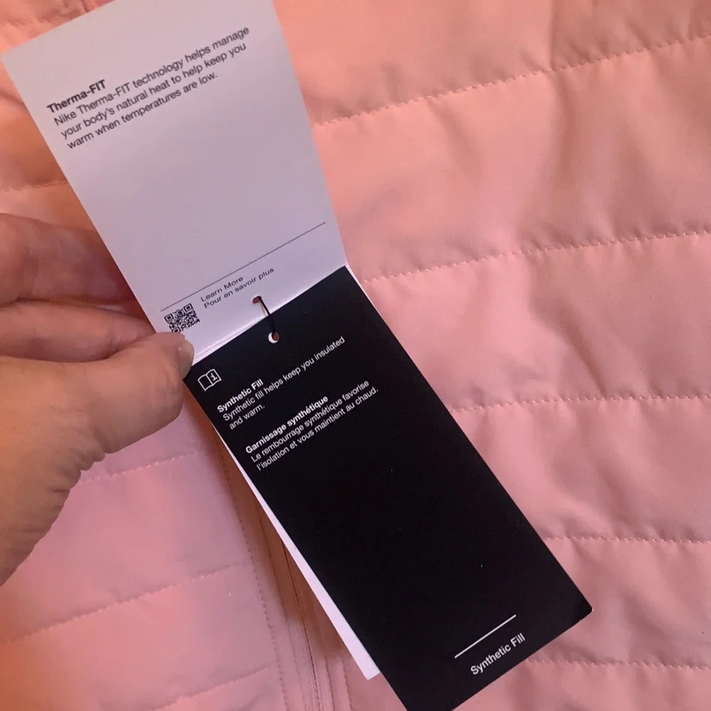 Nike Women's Light Peach Quilted Vest - Picture 5 of 11